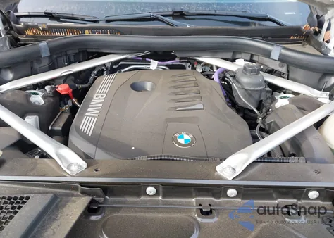 2024 BMW X7 xDrive40I z USA, uszkodzony, nr VIN 5UX23EM03R9V69391